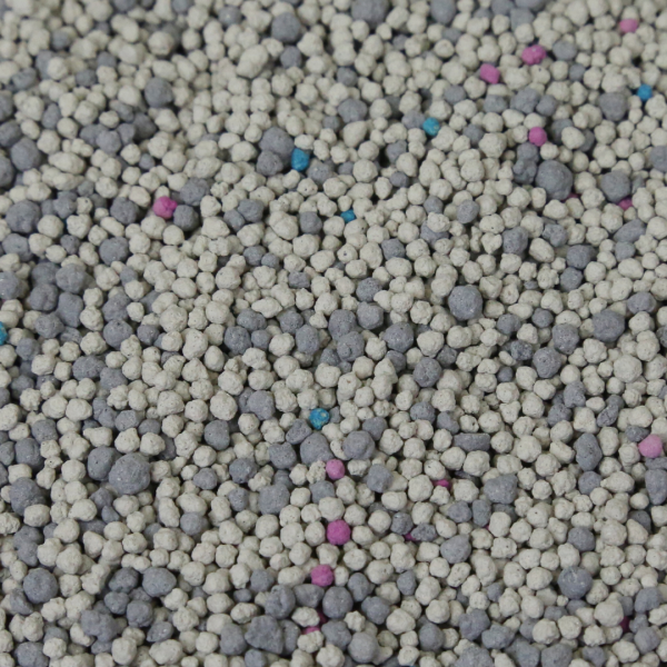 Arena Sanitaria Pipicat Premium con Carbón Lavanda - Imagen 2
